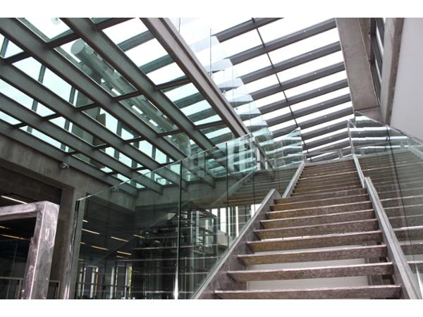 Bild 75 von metall + glas WERKSTATT GmbH