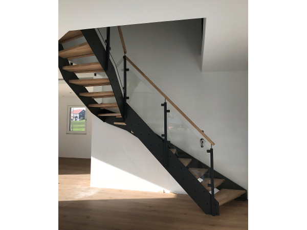 Bild 41 von Traxler-Treppen e.U.