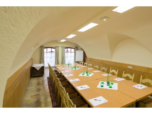 Bild 1 von Hotel-Restaurant "Zum schwarzen Bären" - Pritz GesmbH