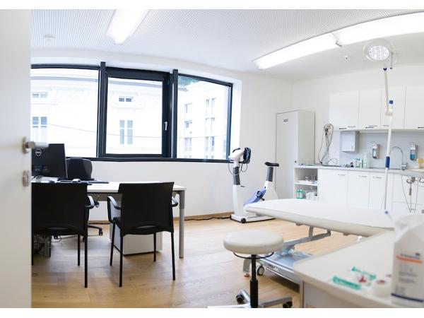 Bild 4 von Dr. med. univ. Mairinger Marcus