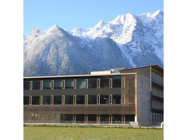 Bild 1 von FH Salzburg Campus Kuchl