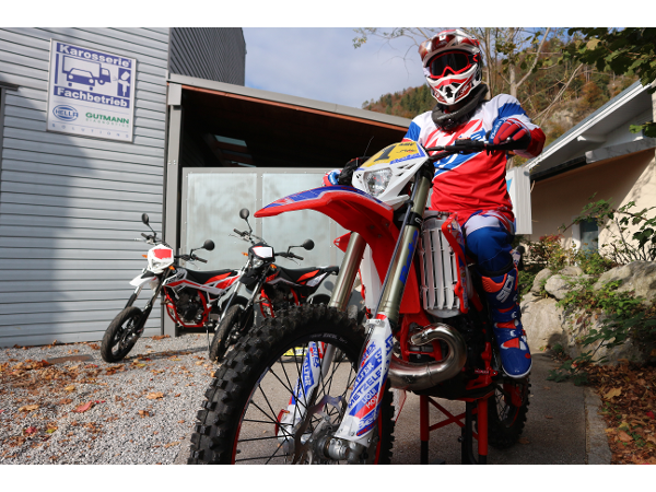 Bild 32 von Akratec Auto-Motorrad-Werkstatt-Reparatur