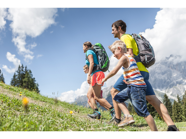 Bild 2 von INTERSPORT Rent Maria Alm - Abergbahn Talstation