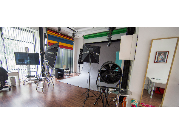 Bild 7 von Mietstudio & Fotograf - Pestuka Productionstudio