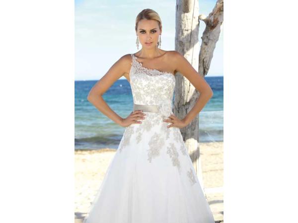 Bild 8 von Neuböck KG Mode/Hochzeit/Tracht