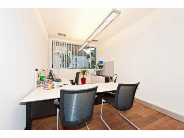 Bild 4 von Fally Sitzmöbel GmbH