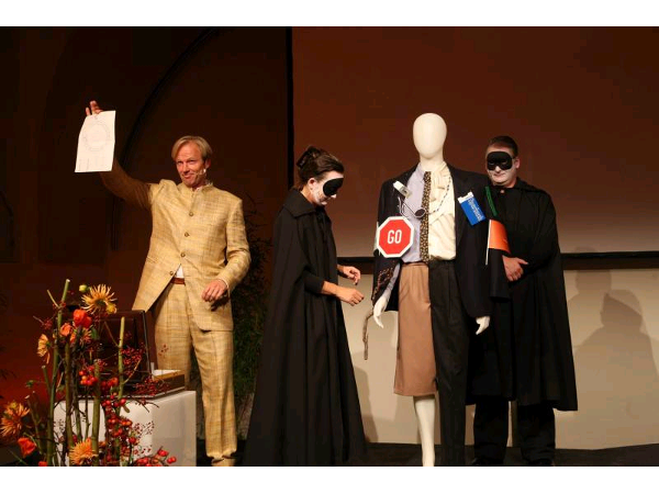 Bild 2 von Business Theater