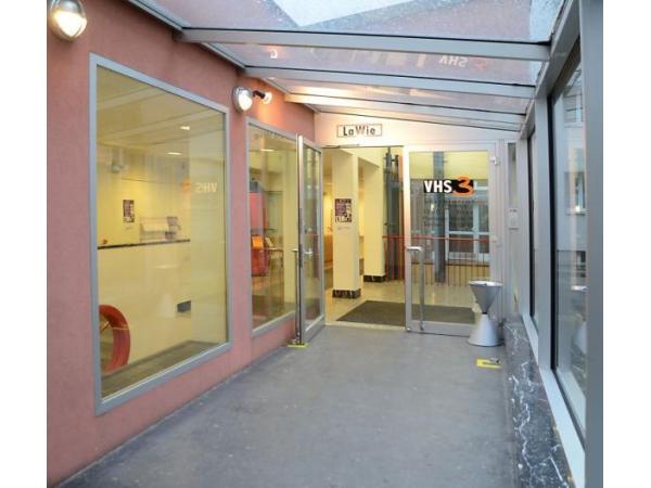 Bild 1 von Volkshochschule