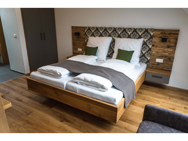 Bild 2 von Holzstudio Schmidthaler GmbH