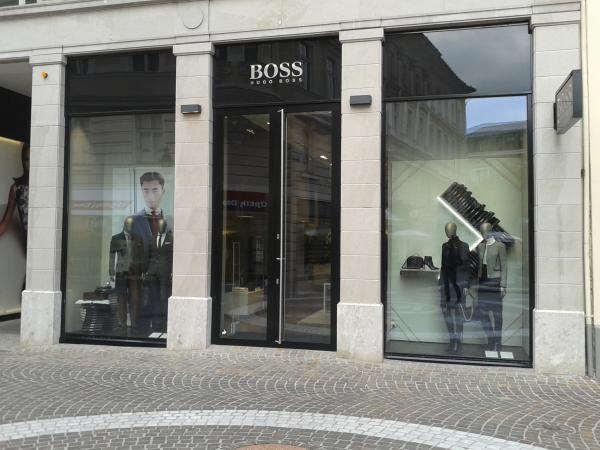 Bild 1 von Hugo Boss Store