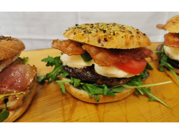 Bild 10 von PRANGER Event-Lokal | Foodtruck | Catering