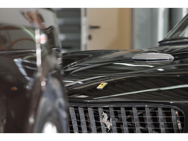 Bild 3 von Lackiersalon GmbH - Car-Men Bruck