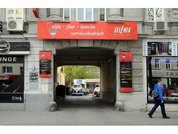 Bild 1 von SENN ALEXANDER KFZ-WERKSTÄTTE Alfa-Fiat-Lancia