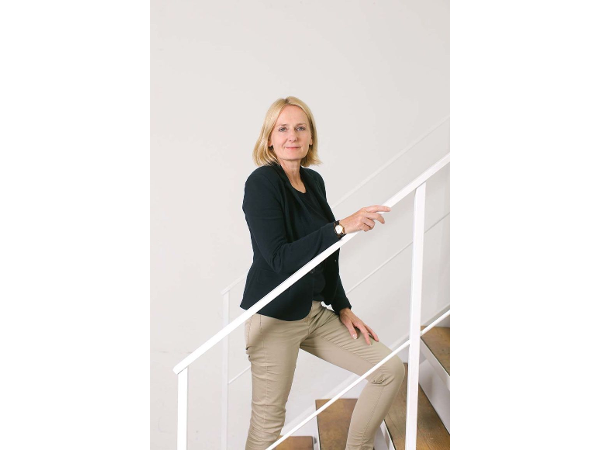 Bild 2 von Mag. Dr. Beringer Karin