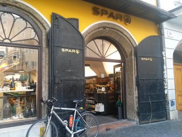 Bild 2 von SPAR