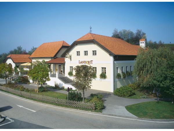 Bild 1 von Landzeit Aistersheim