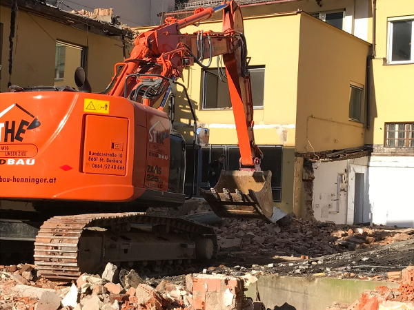 Bild 4 von STHE Stefan Henninger Erdbau und Transport GmbH