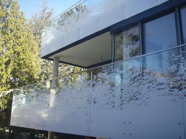 Bild 34 von metall + glas WERKSTATT GmbH