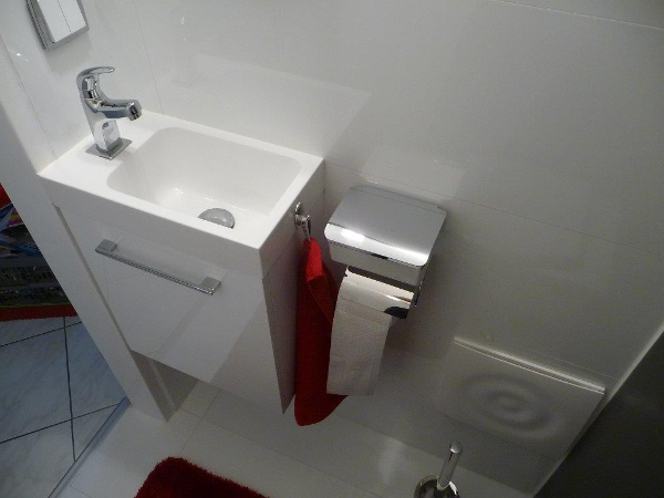 Bild 38 von VitaBad GmbH Dusch & Badrenovierung, GF Klaus Gföhler