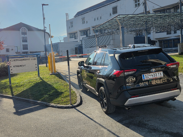 Bild 2 von Taxi Cem I SCHWAZ