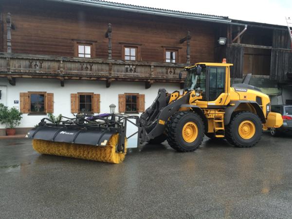 Bild 4 von Dersch Kehrdienst