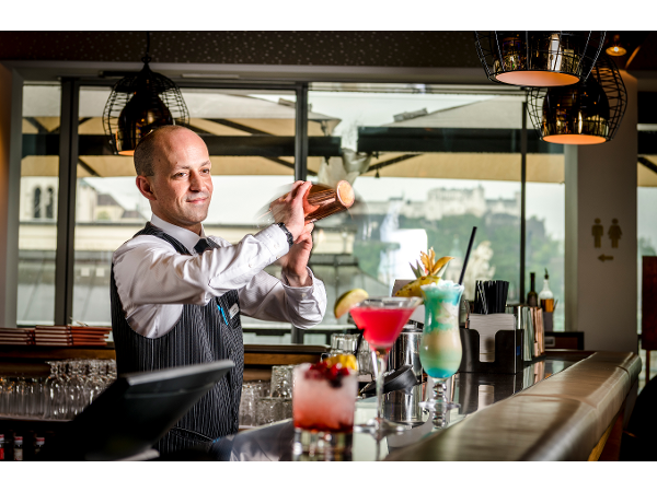 Bild 4 von IMLAUER Sky – Bar & Restaurant