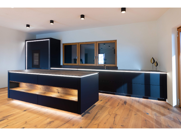 Bild 2 von Reparaturtischlerei SCHINNERL GmbH