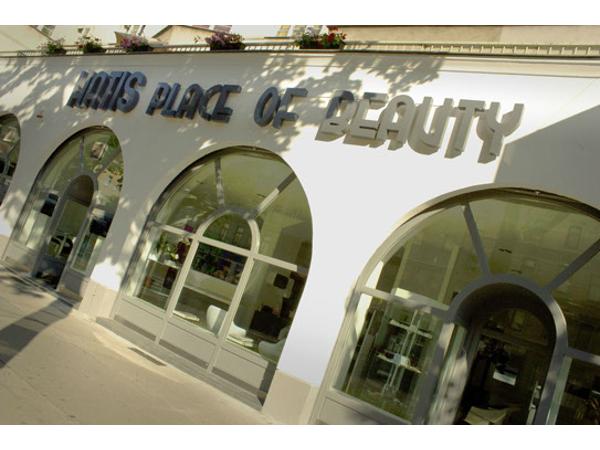 Bild 10 von HATIS Place of Beauty, Isleyen Hatice
