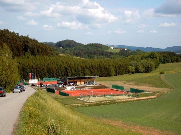 Bild 9 von Keuschnig Tennisanlagenbau GmbH