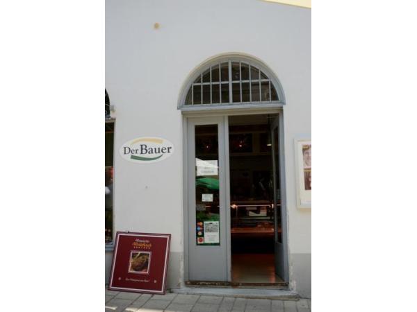 Bild 1 von Der Bauer