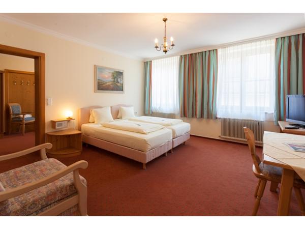 Bild 10 von Cafe-Konditorei u Hotel Landgraf