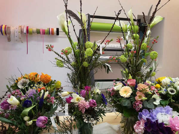 Bild 32 von blumenzeit - Anneliese Mahl