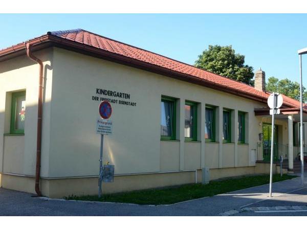 Bild 1 von Städtischer Kindergarten