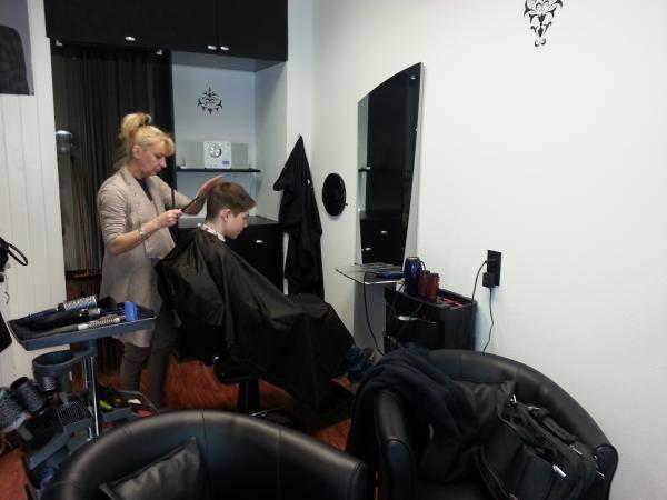 Bild 3 von Claudia CUT & STYLE Haarstudio Claudia Zinner