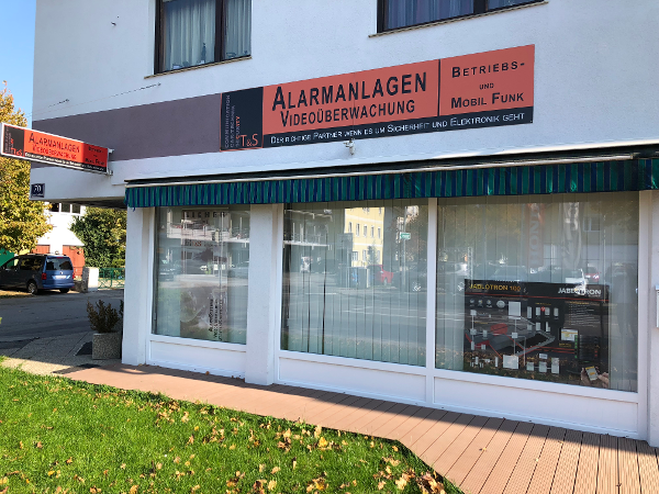 Bild 7 von T & S Communication Security und Cartechnik