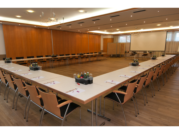 Bild 32 von City-Hotel GmbH