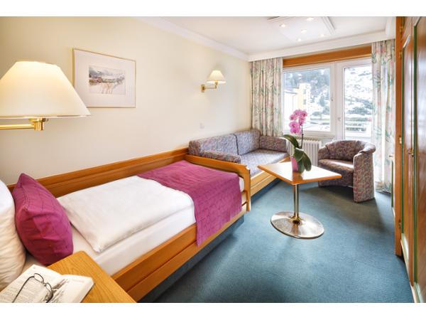 Bild 3 von Hotel ALPINA