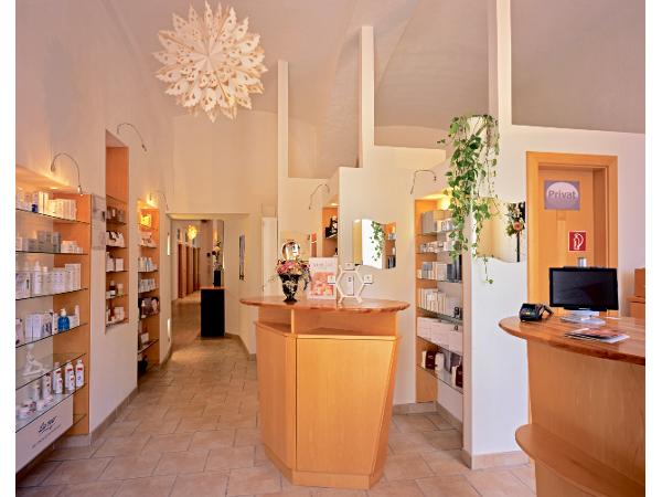 Bild 7 von Art of Cosmetic GmbH
