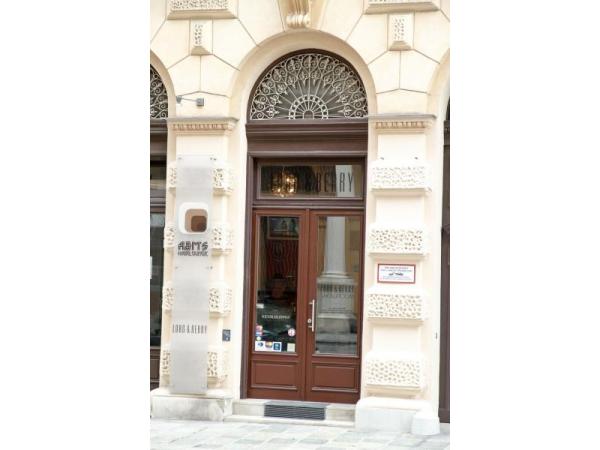 Bild 1 von A & M Hairlounge