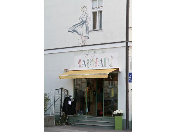 Bild 1 von Larifari Moden