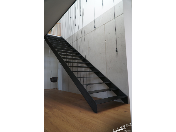 Bild 12 von Stiegenbau - Treppenbau - Hanner