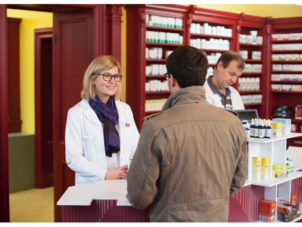 Bild 3 von Apotheke Zum Guten Hirten. Mag. Dr. D. Dreveny