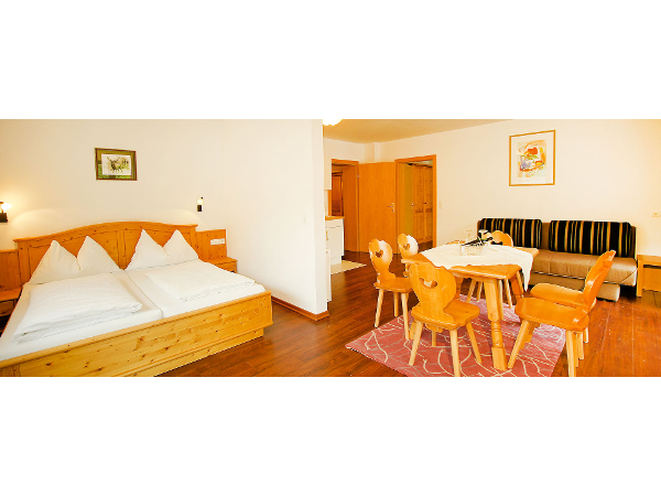Bild 1 von Haus Hubertus Zimmer & Appartements