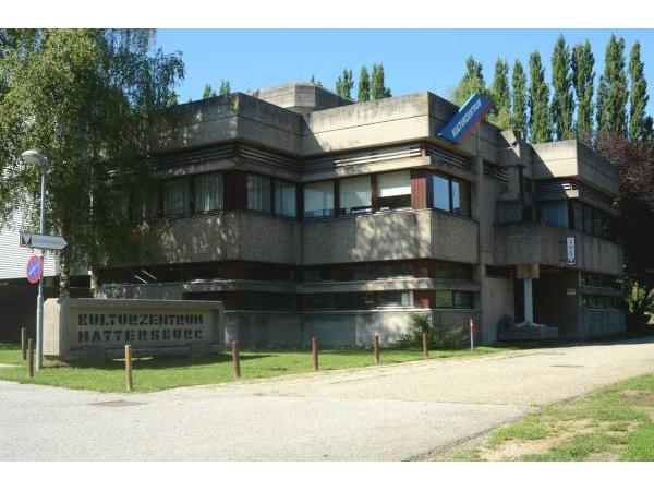 Bild 1 von Bibliothek des Literaturhauses Mattersburg