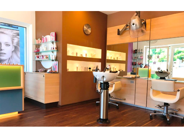 Bild 5 von Renate's Haarstudio - Frisiersalon Steinlechner