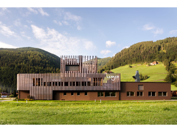 Bild 8 von Tischlerei Lanser GmbH/Produktion