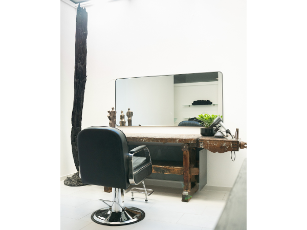 Bild 11 von Hairworld Salzburg