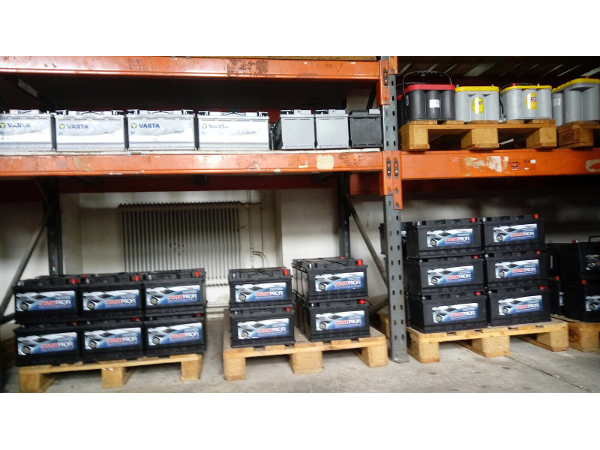 Bild 3 von BATTERIEPROFI Spezialist für Auto- & Motorradbatterien