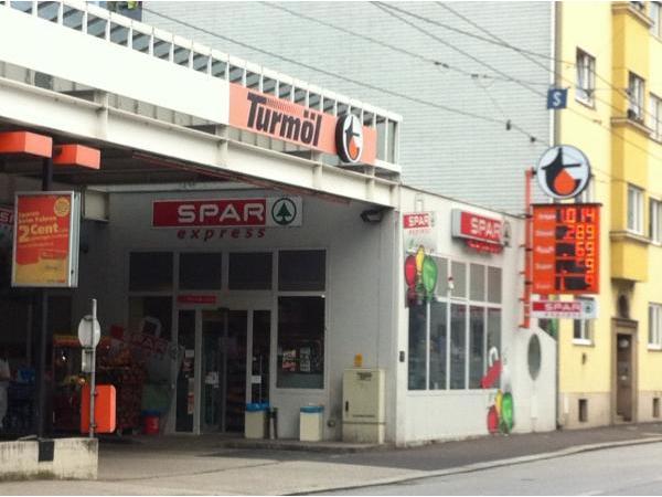 Bild 1 von Turmöl Tankstelle