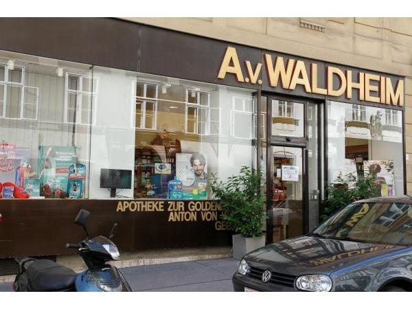 Bild 1 von Apotheke Zur goldenen Krone